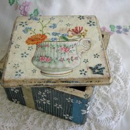 Чайная шкатулка