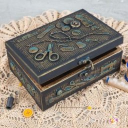 ​Шкатулка для рукодельницы