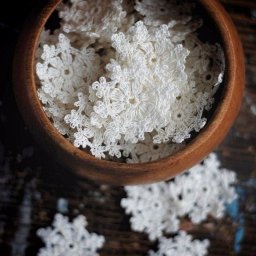 Вязаные снежинки