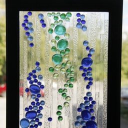 Необычные украшения из цветного стекла: идеи для творческого вдохновения