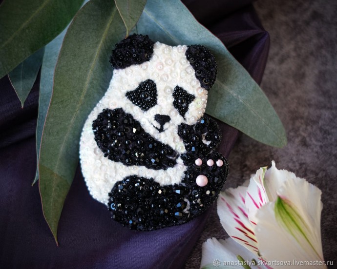Брошь "Панда"