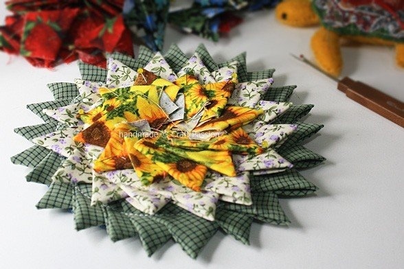 Подставка под горячее из остатков ткани