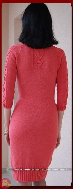 Изысканное платье, связанное на спицах Изысканное платье, связанное на спицах