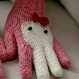 Вяжем перчатки с зайчиками