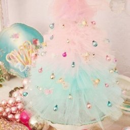 ​Идеи самых разных новогодних ёлочек