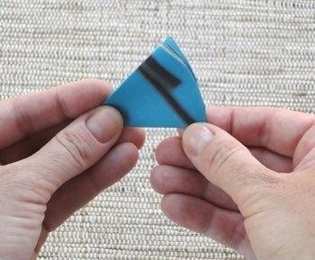 Веночек из журнальных страниц