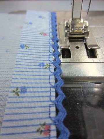 Лента-вьюнок для оформления изделий