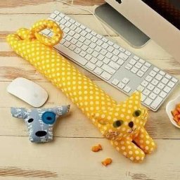 Длинные коты из ткани