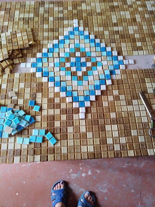 Новый дизайнерский стол из старого облезлого