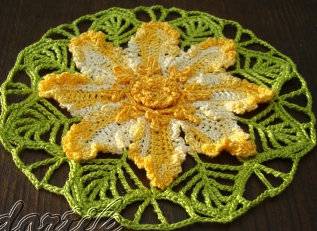 ​Схема салфетки-конструктора: середина ромашка, роза или георгин