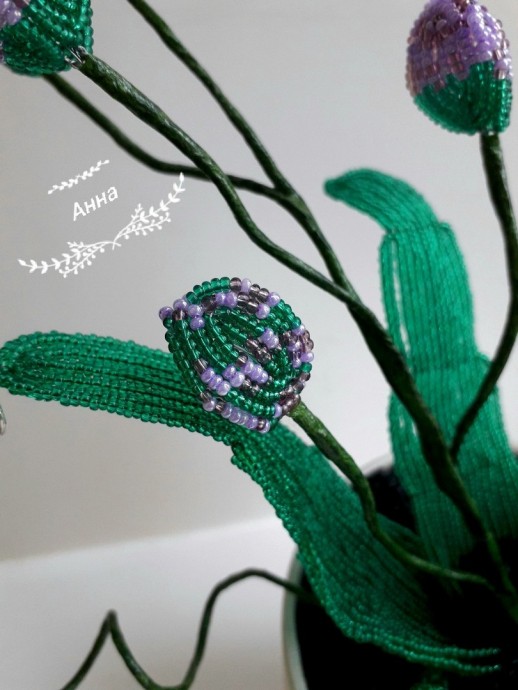 Орхидея из бисера Орхидея из бисера
