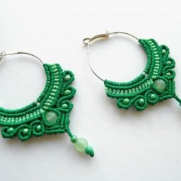 Простые серьги в технике макраме