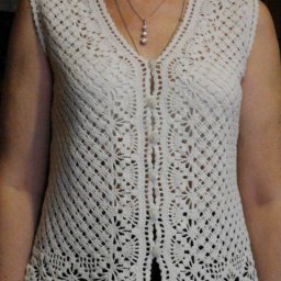 ​Ажурная жилетка