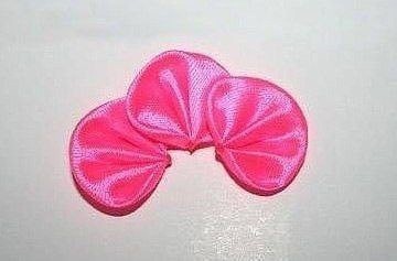 Объёмные розы из атласных лент