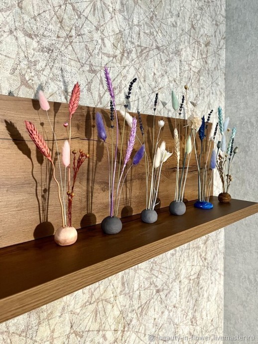 Простые композиции из сухоцветов