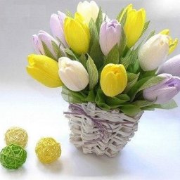 Букет тюльпанов с конфетами