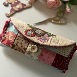 Органайзер для катушек с нитками