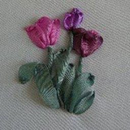 ​Мастер-класс по вышивке лентами тюльпана