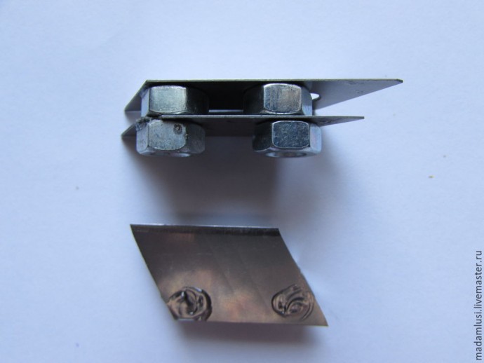 Инструмент для быстрого и точного нарезания полимерной глины