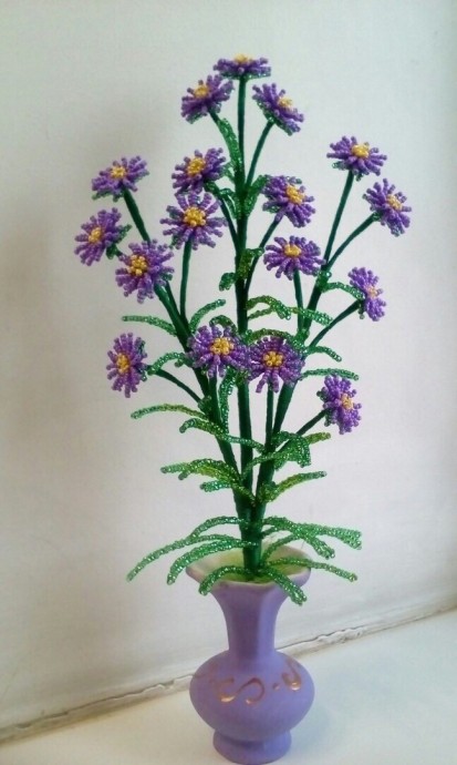 Нежные васильки из бисера Нежные васильки из бисера