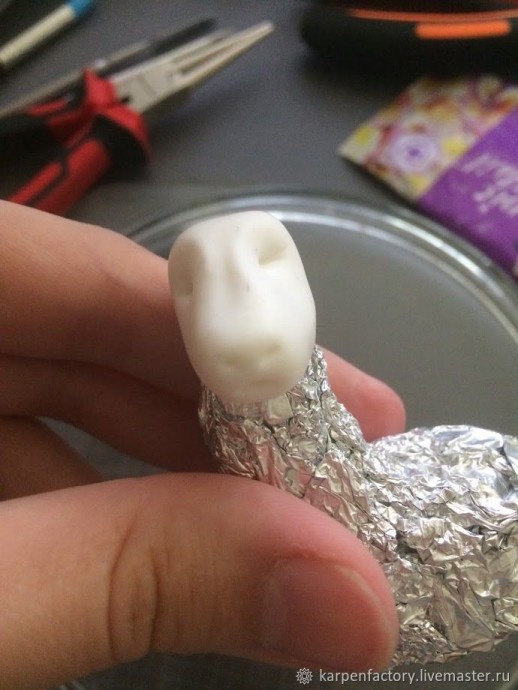 Подставка для украшений в виде оленя