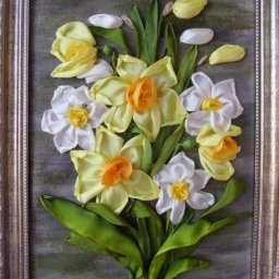 Вышиваем нарциссы лентами