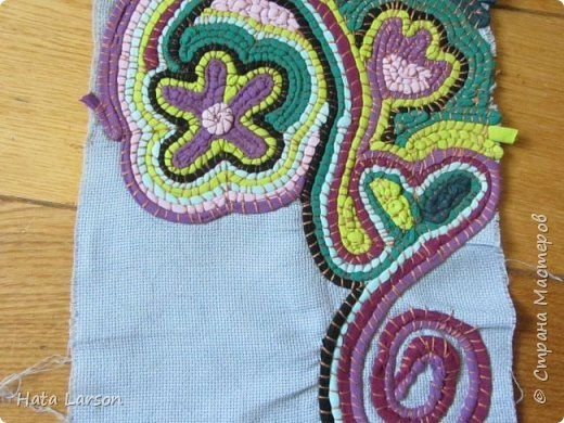 ​Вышивка пряжей из старых футболок
