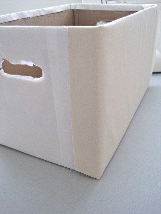 Ящики для белья из картонных коробок