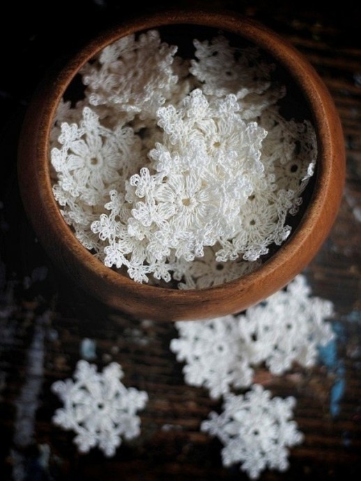 Вязаные снежинки