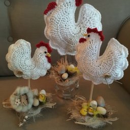 Вязаные курочки-несушки