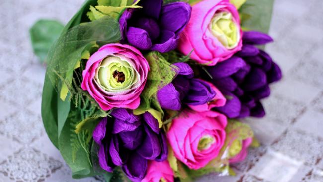 Реалистичные цветы из бумаги: идеи