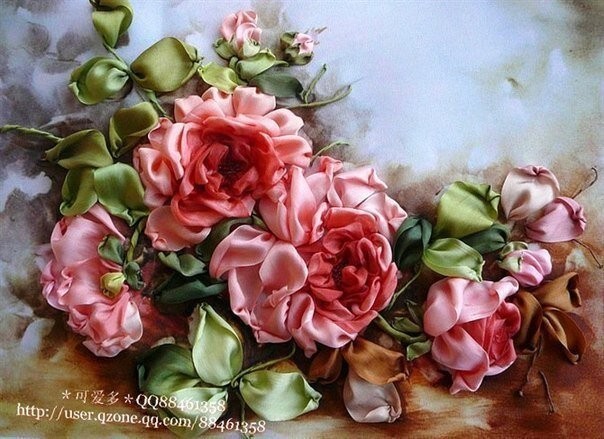 ​Вышивка лентами восхитительных розочек: идеи, которые побуждают к творчеству