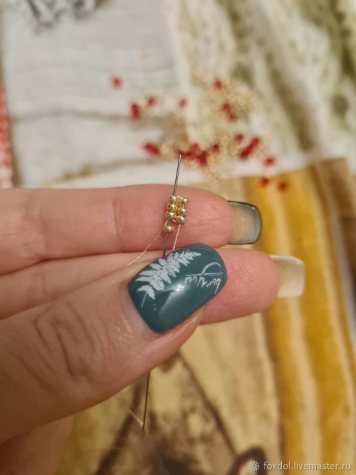 Браслет из бисера сердце