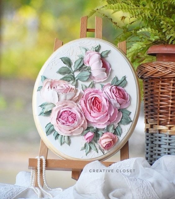 Прекрасные панно, выполненные в технике скульптурной живописи