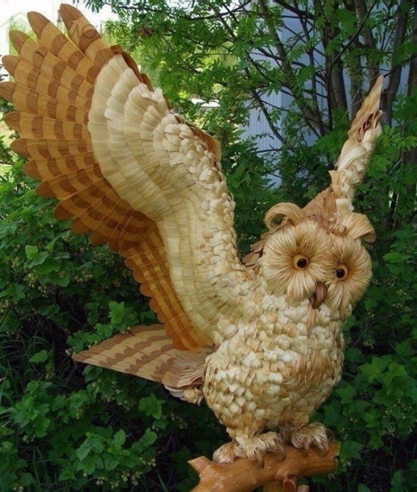 Удивительные скульптуры из стружки