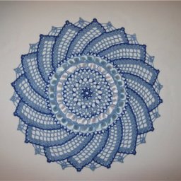 Цветочная салфетка крючком