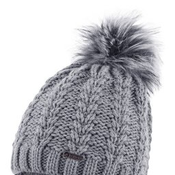 Красивая шапка с колосками