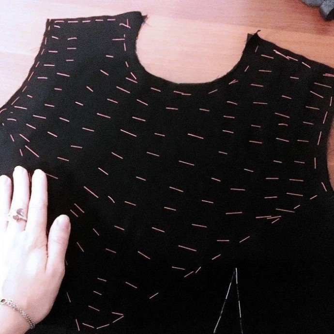 Декорируем платье русским платком: мастер-класс