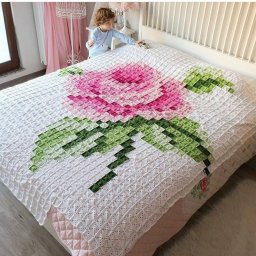 Плед с огромной розой