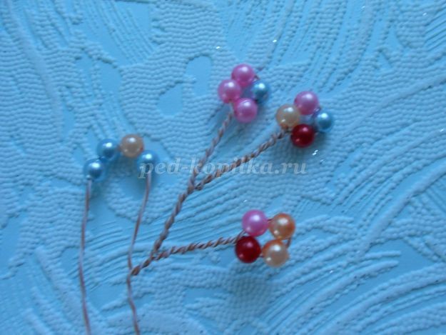 Яблоня из бусин Яблоня из бусин