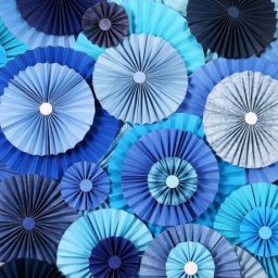 Новогодний декор из бумаги гармошкой