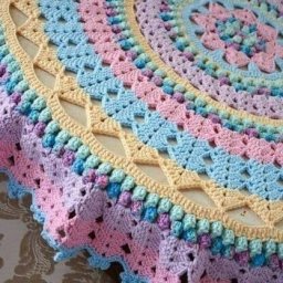 ​Шикарная скатерть для круглого стола