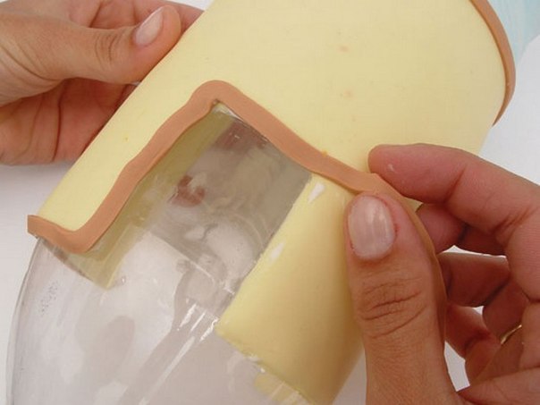 Забавный домик для хранения пакетов