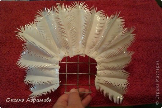 Голубок из пластиковых бутылок