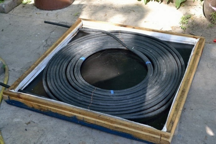 Солнечный коллектор из шланга своими руками