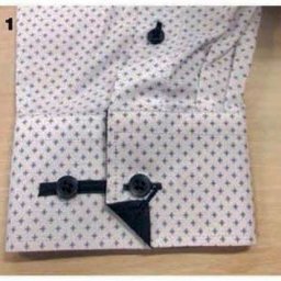 Декор на манжете мужской сорочки