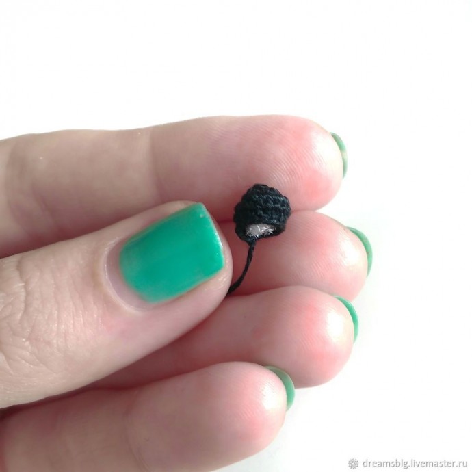 Маленький паучок крючком