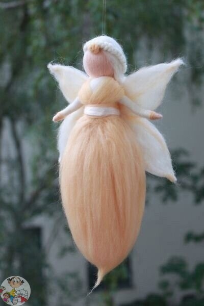 Нежные куколки-феи из шерсти Нежные куколки-феи из шерсти