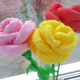 Цветы из бумаги необычной формы