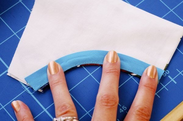 Обработка косой бейкой проймы платья на подкладке